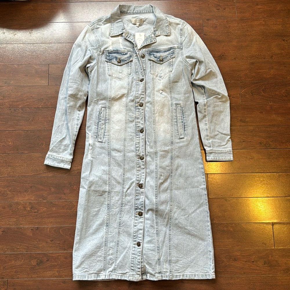 BRAND NEW Love Tree Denim Dress